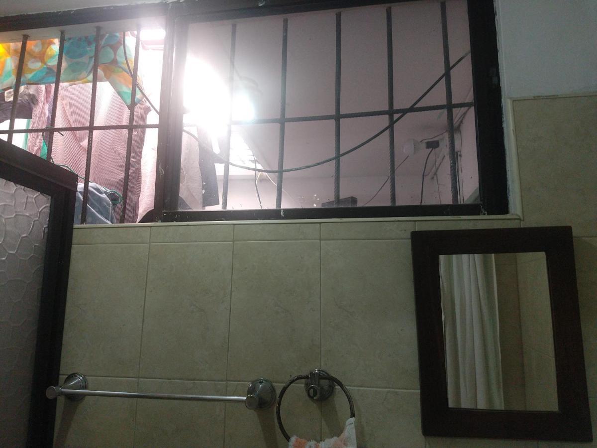 Habita Estudios Laureles Medellín Buitenkant foto