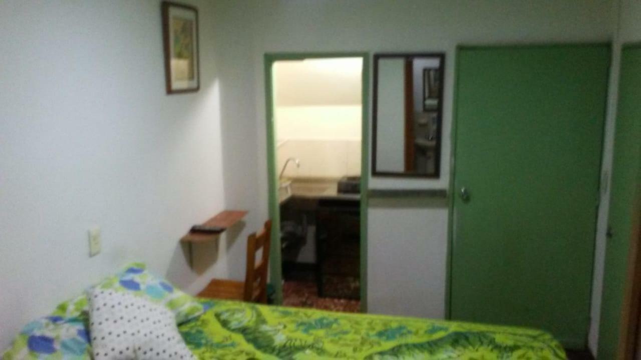 Habita Estudios Laureles Medellín Buitenkant foto